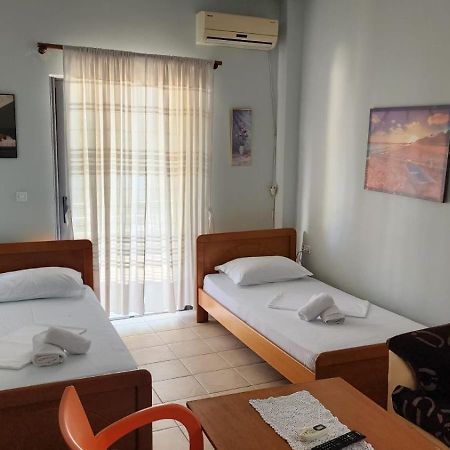 Mohito Beach Apartment 5 Sarande Bagian luar foto