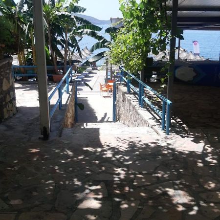 Mohito Beach Apartment 5 Sarande Bagian luar foto